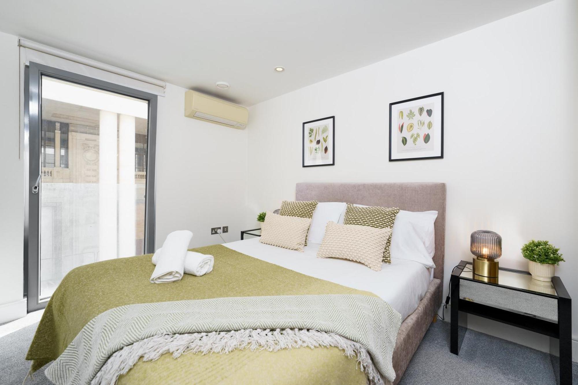 Modern 3 Bed 2 Bath Apartment Hyde Park London Exterior photo
